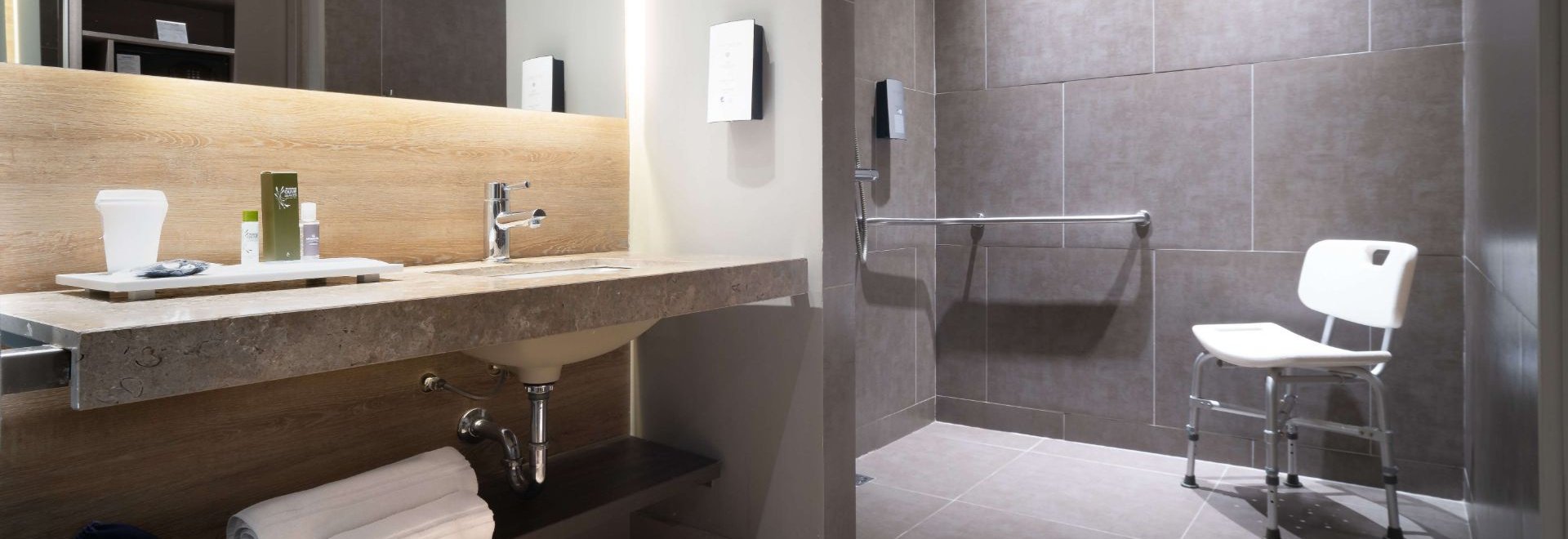 Accessible executive Habitel Prime Hotel Bogotá Accessible executive Habitel Prime Hotel Bogotá