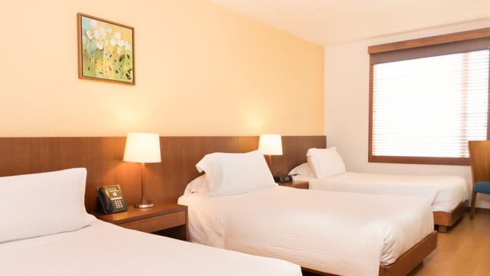 Standard Triple Habitel Select Hotel Bogotá Standard Triple Habitel Select Hotel Bogotá